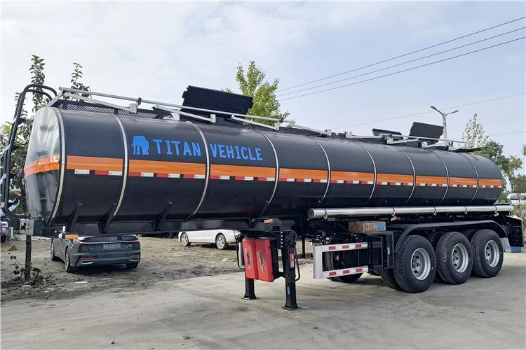TITAN 3 Axle Asphalt Tank Semi Trailer for Sale In Nigeria - Semiremorcă cisternă: Foto 1 TITAN 3 Axle Asphalt Tank Semi Trailer for Sale In Nigeria - Semiremorcă cisternă: Foto 1