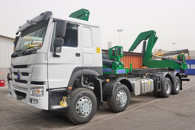 XCMG 20 Ft Side Loader Truck for Sale in Zambia - Camion transport containere/ Swap body: Foto 1 XCMG 20 Ft Side Loader Truck for Sale in Zambia - Camion transport containere/ Swap body: Foto 1