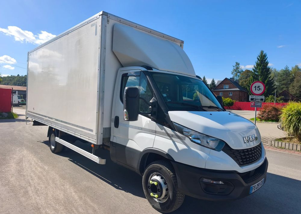 Iveco DAILY 70C18 KONTENER 5,5M obsługa silnika nowy rozrząd - Autoutilitară box: Foto 2 Iveco DAILY 70C18 KONTENER 5,5M obsługa silnika nowy rozrząd - Autoutilitară box: Foto 2