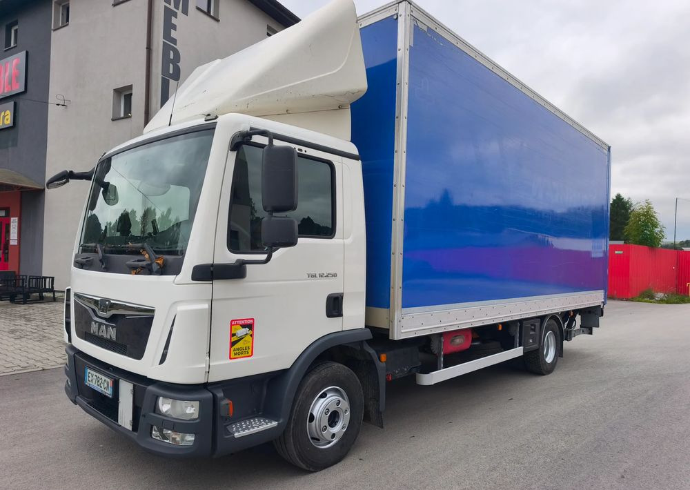 MAN TGL 12.250 podwozie do zabudowy - Camion şasiu: Foto 2 MAN TGL 12.250 podwozie do zabudowy - Camion şasiu: Foto 2