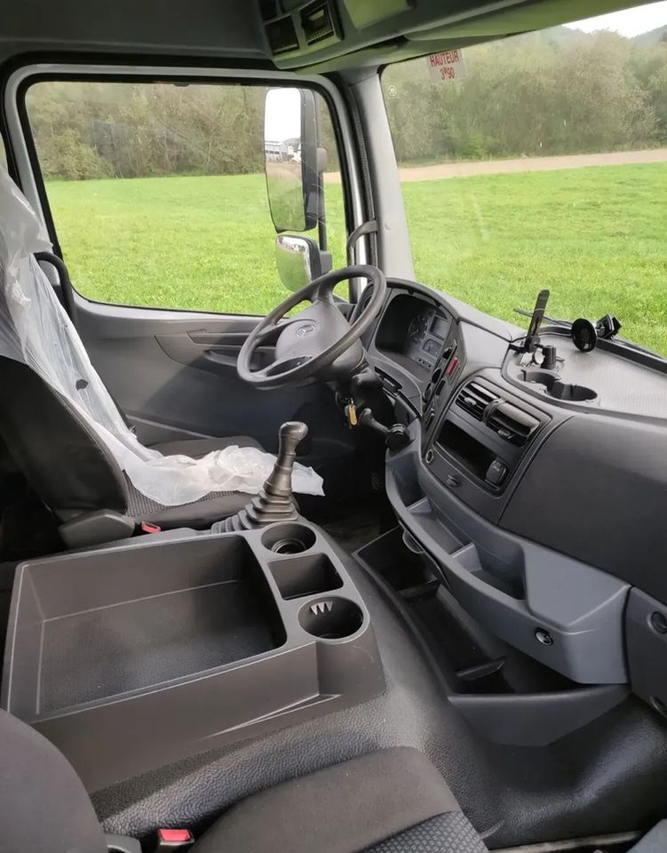 Mercedes-Benz AXOR 1829 rama do zabudowy blokada mostu - Camion şasiu: Foto 5 Mercedes-Benz AXOR 1829 rama do zabudowy blokada mostu - Camion şasiu: Foto 5