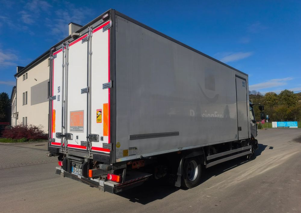 Renault GAMA D 16.250 chłodnia izoterma 16 palet klima - Camion frigider: Foto 3 Renault GAMA D 16.250 chłodnia izoterma 16 palet klima - Camion frigider: Foto 3