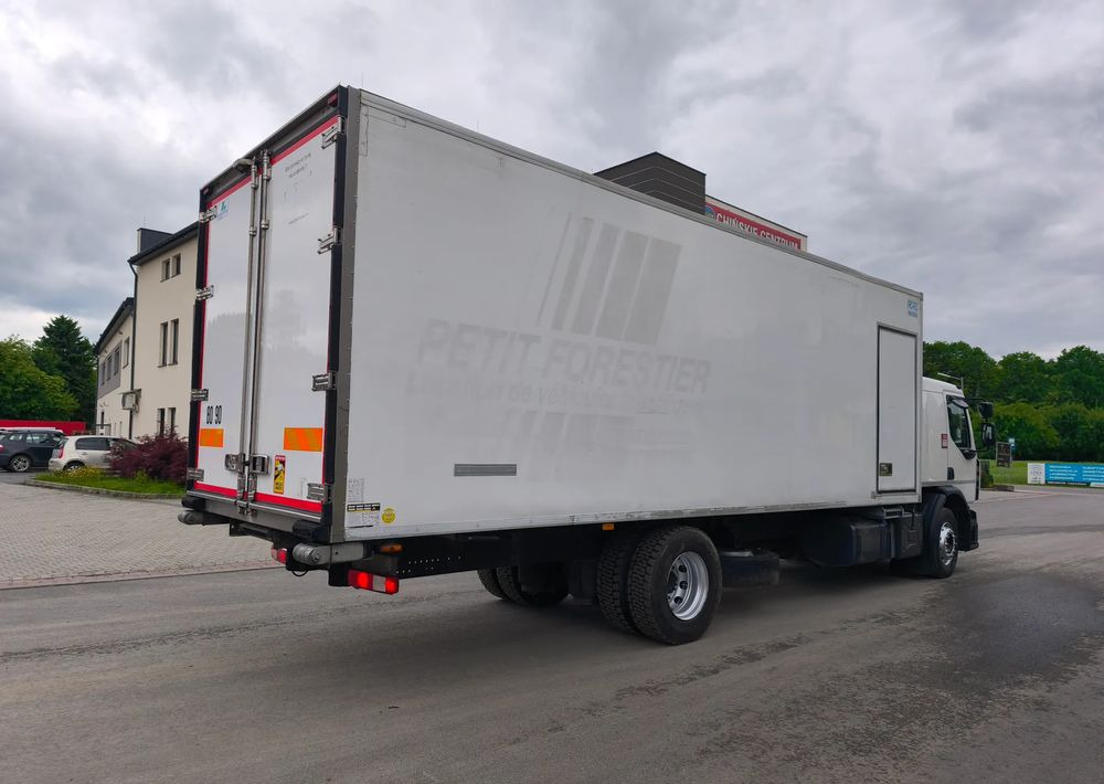 Renault GAMA D 18.320 chłodnia izoterma 18 palet sypialka - Camion frigider: Foto 3 Renault GAMA D 18.320 chłodnia izoterma 18 palet sypialka - Camion frigider: Foto 3