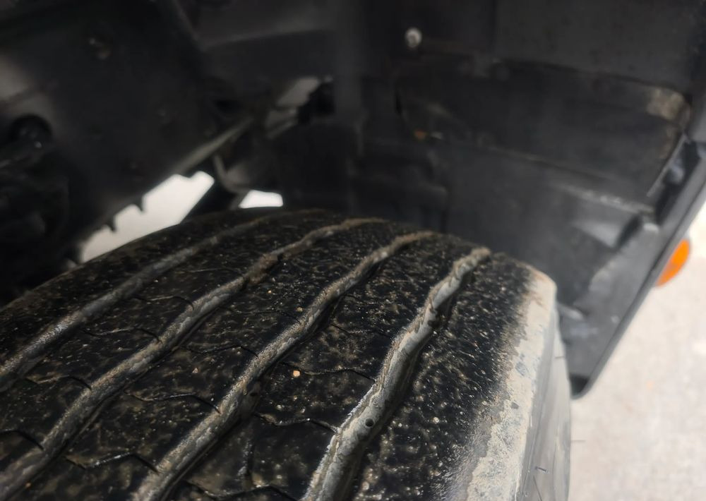 Renault Gama D 26.320 skrzynia hds palfinger PK15500 - Camion platformă, Camion cu macara: Foto 3 Renault Gama D 26.320 skrzynia hds palfinger PK15500 - Camion platformă, Camion cu macara: Foto 3