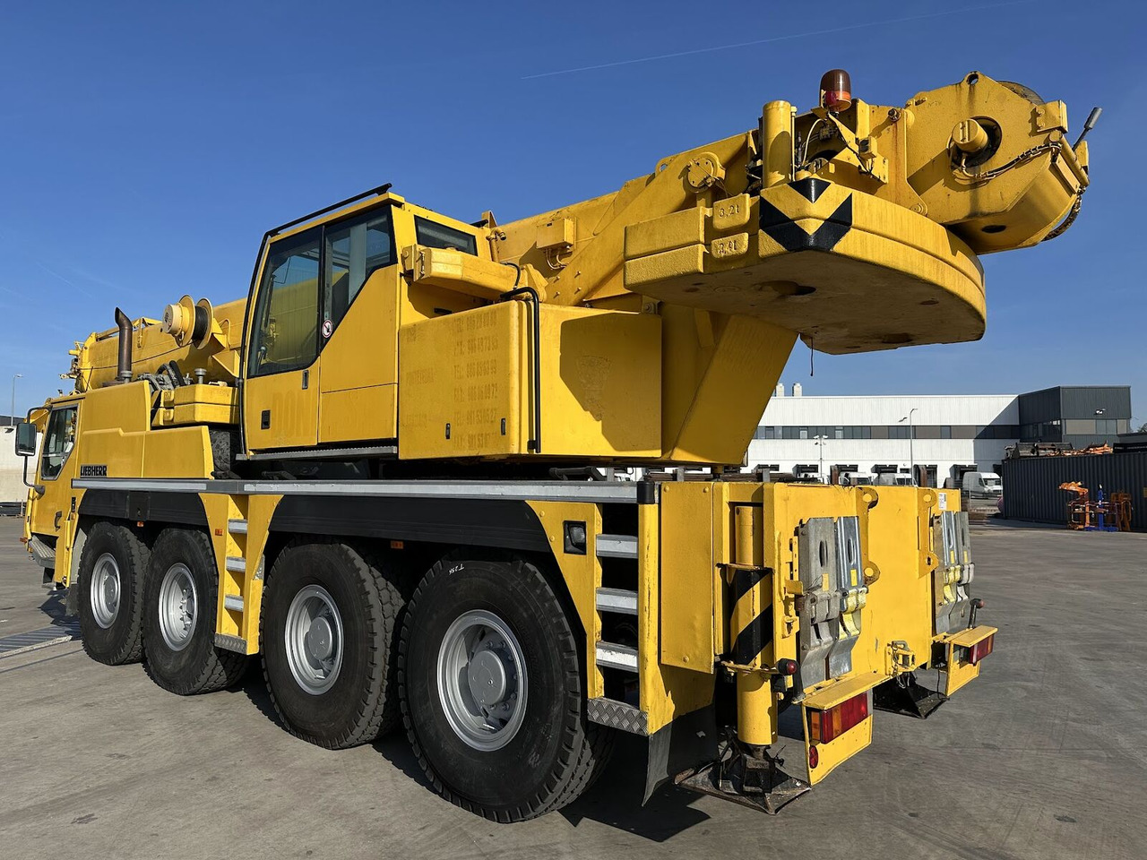 Liebherr Liebherr LTM 1060-2 - Macara tot teren: Foto 4 Liebherr Liebherr LTM 1060-2 - Macara tot teren: Foto 4