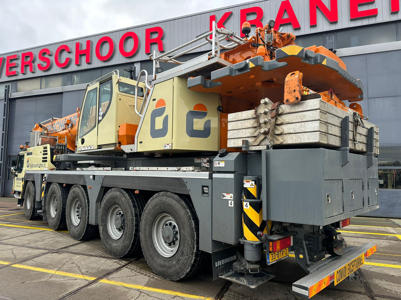 Liebherr Liebherr LTM 1150-5.3 - Macara tot teren: Foto 4 Liebherr Liebherr LTM 1150-5.3 - Macara tot teren: Foto 4