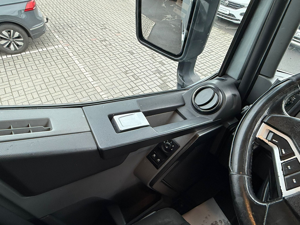 Cap tractor RENAULT T: Foto 13