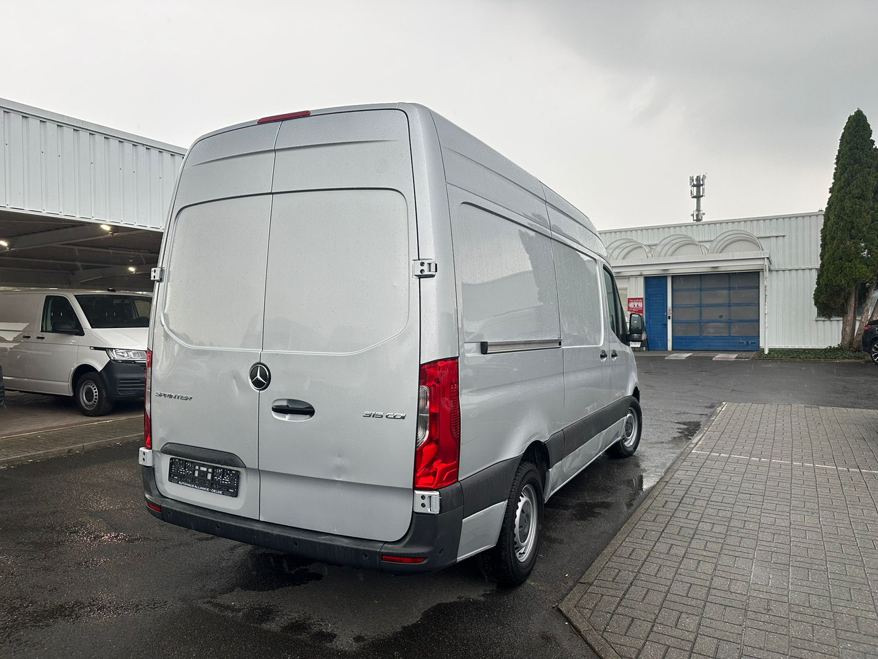 MERCEDES-BENZ Sprinter - Dubă: Foto 4 MERCEDES-BENZ Sprinter - Dubă: Foto 4