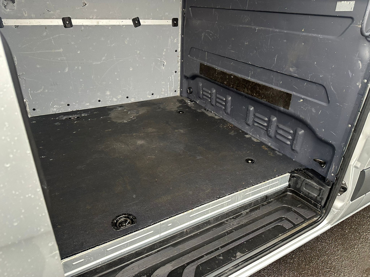 Leasing de MERCEDES-BENZ Sprinter MERCEDES-BENZ Sprinter: Foto 12 Leasing de MERCEDES-BENZ Sprinter MERCEDES-BENZ Sprinter: Foto 12