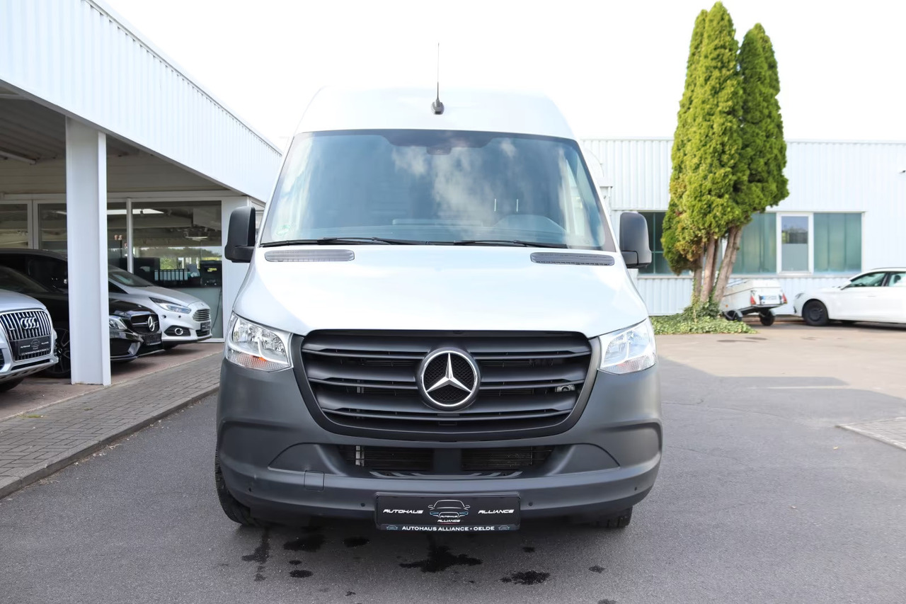 Mercedes Benz Sprinter - Dubă: Foto 2 Mercedes Benz Sprinter - Dubă: Foto 2