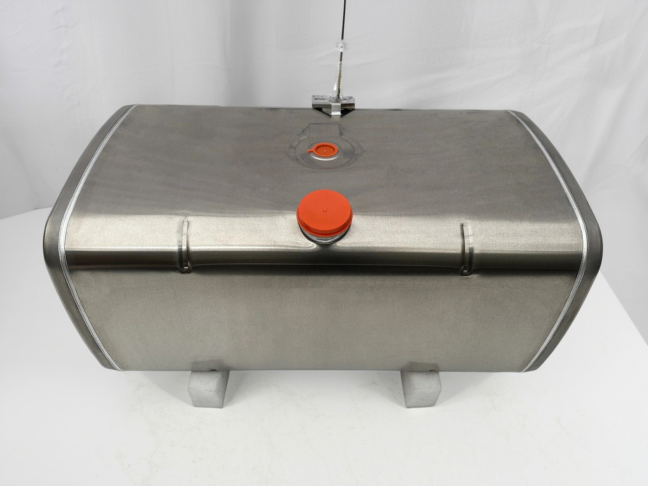 DAF - Rezervor combustibil: Foto 1 DAF - Rezervor combustibil: Foto 1