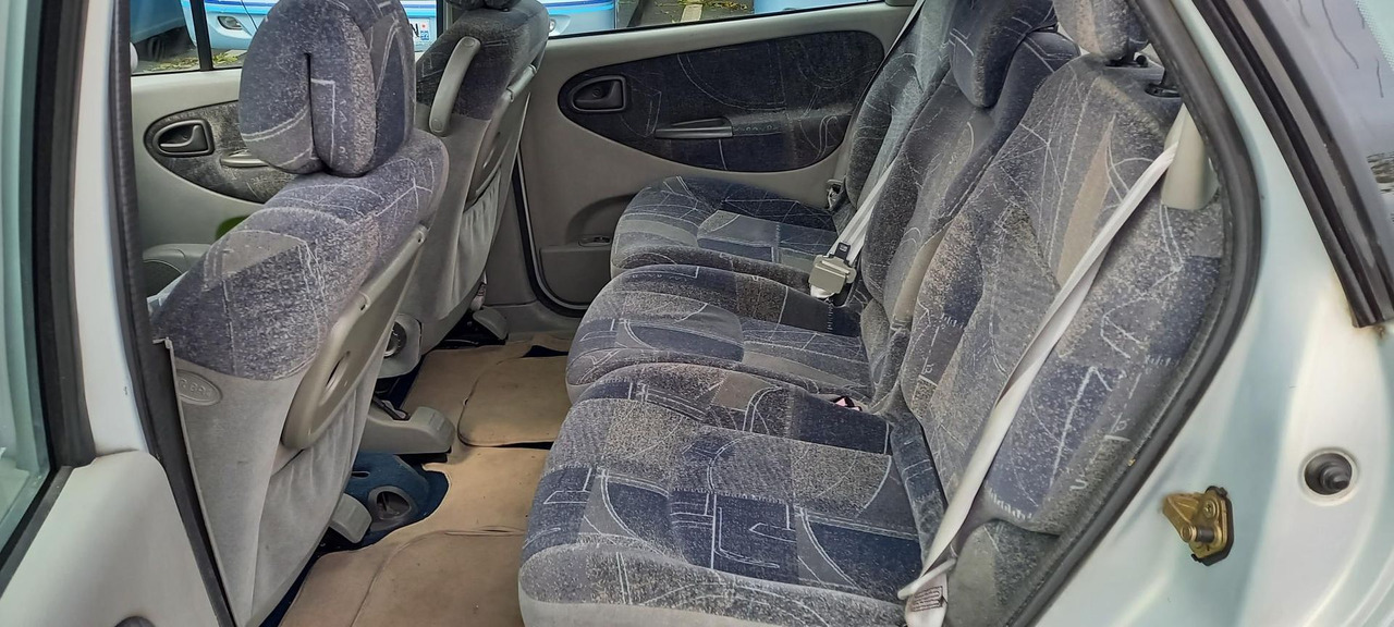 MEGANE ESSENCE (241) - Automobil: Foto 5 MEGANE ESSENCE (241) - Automobil: Foto 5