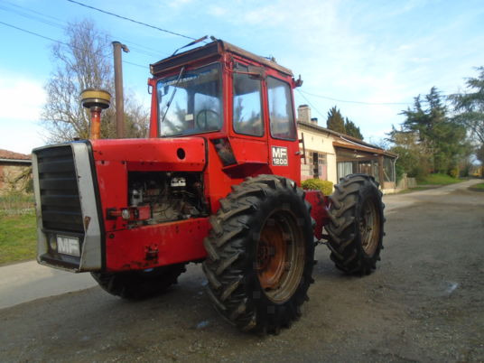 Massey Ferguson 1200 - Tractor agricol: Foto 3 Massey Ferguson 1200 - Tractor agricol: Foto 3