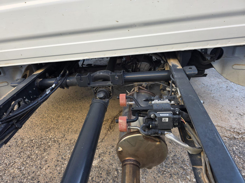 Camion şasiu nou Iveco Daily 35S14: Foto 7 Camion şasiu nou Iveco Daily 35S14: Foto 7