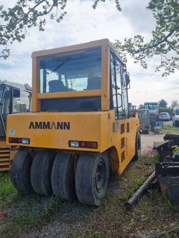Ammann AP 240 - Compactor cu pneuri: Foto 4 Ammann AP 240 - Compactor cu pneuri: Foto 4