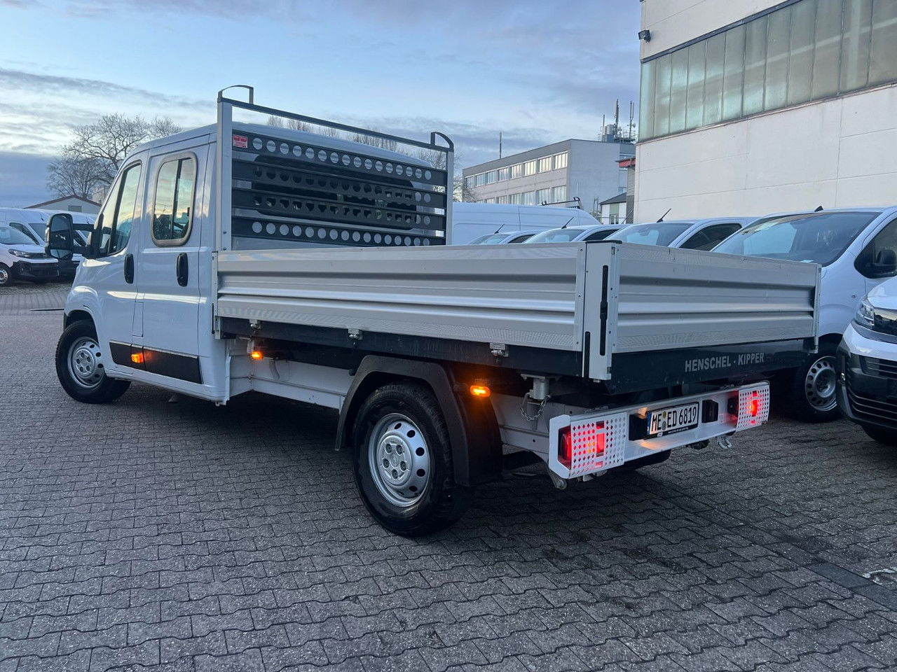 Opel Movano L3 H2 - Dreiseiten-Kipper Vermietung mögl - Autoutilitară basculantă: Foto 3 Opel Movano L3 H2 - Dreiseiten-Kipper Vermietung mögl - Autoutilitară basculantă: Foto 3