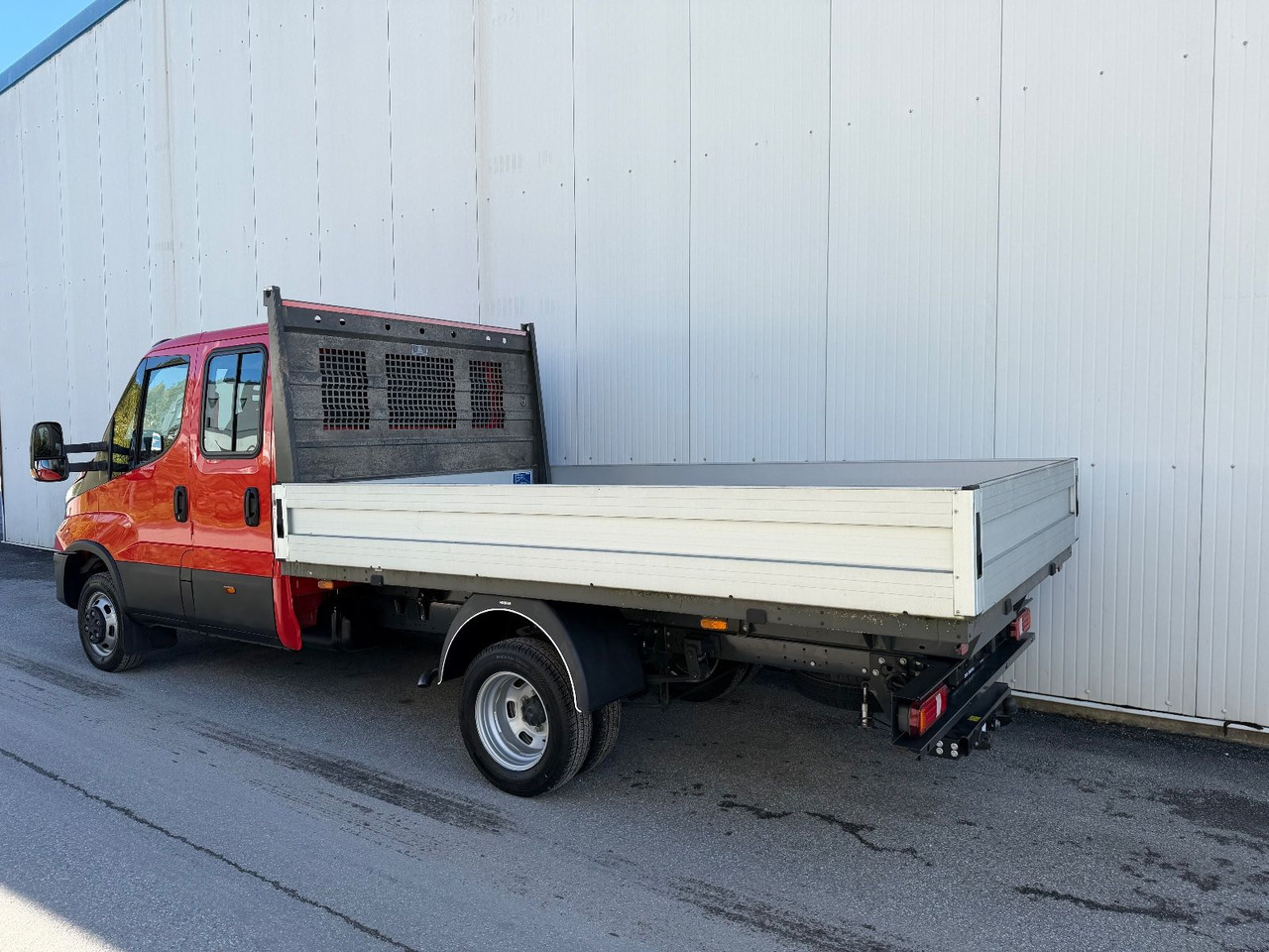Iveco Daily 35C180 3,0D Doka AHK - Autoutilitară cu platformă, Autoutilitară cabină dublă: Foto 4 Iveco Daily 35C180 3,0D Doka AHK - Autoutilitară cu platformă, Autoutilitară cabină dublă: Foto 4