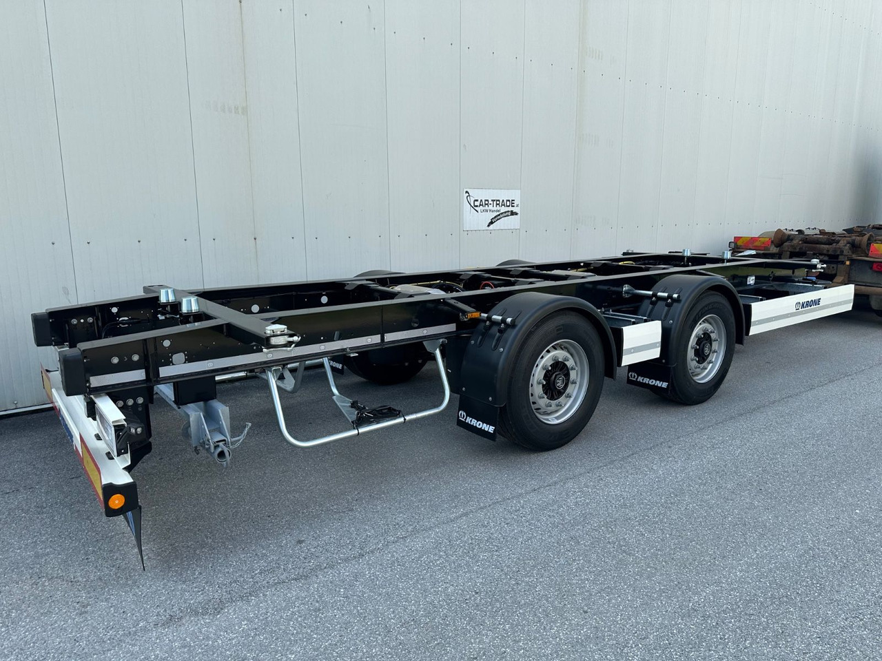 Krone ZZW 18elE10 Tadem BPW Maxi Krone ZZW 18elE10 Tadem BPW Maxi - Remorcă transport containere/ Swap body: Foto 5 Krone ZZW 18elE10 Tadem BPW Maxi Krone ZZW 18elE10 Tadem BPW Maxi - Remorcă transport containere/ Swap body: Foto 5