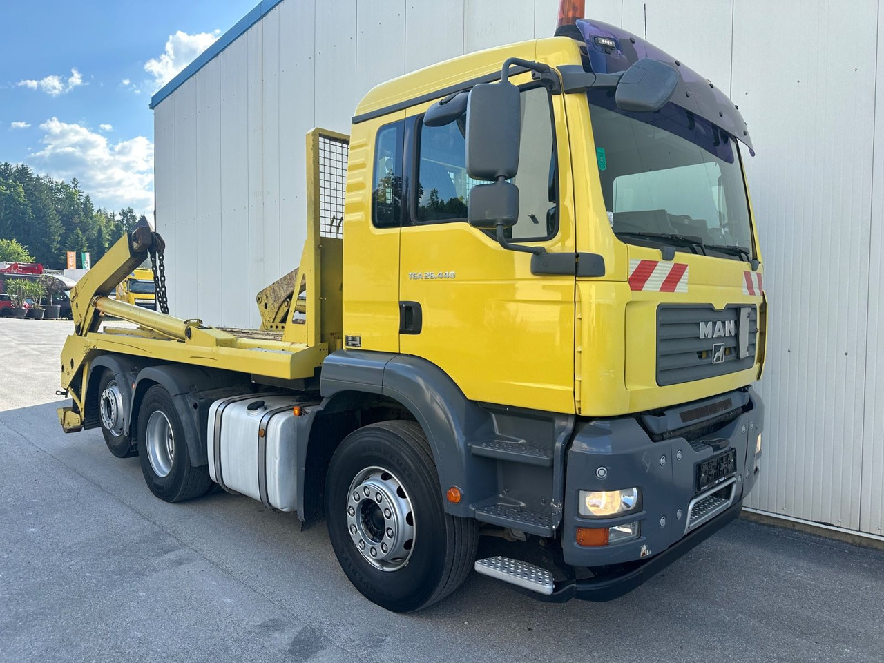 MAN TGA 26.440 - Camion basculantă: Foto 2 MAN TGA 26.440 - Camion basculantă: Foto 2