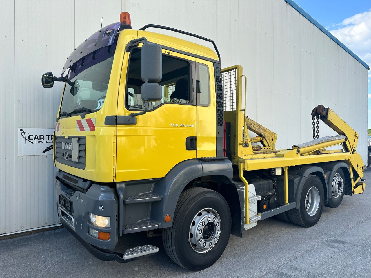 MAN TGA 26.440 - Camion basculantă: Foto 1 MAN TGA 26.440 - Camion basculantă: Foto 1