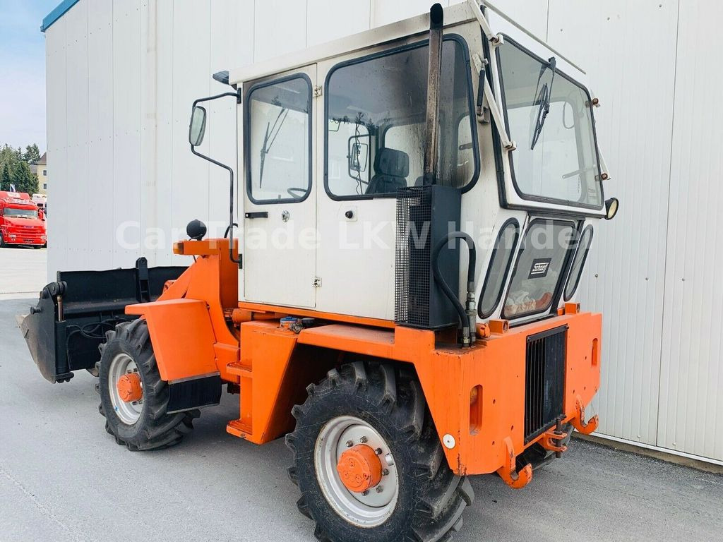 Schaeff SKB 902 - Buldoexcavator: Foto 4 Schaeff SKB 902 - Buldoexcavator: Foto 4