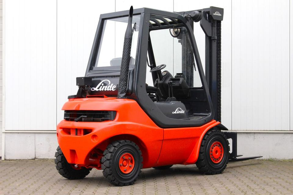 LINDE H20D Diesel TOP Zustand - UVV NEU - Stivuitor diesel: Foto 1 LINDE H20D Diesel TOP Zustand - UVV NEU - Stivuitor diesel: Foto 1