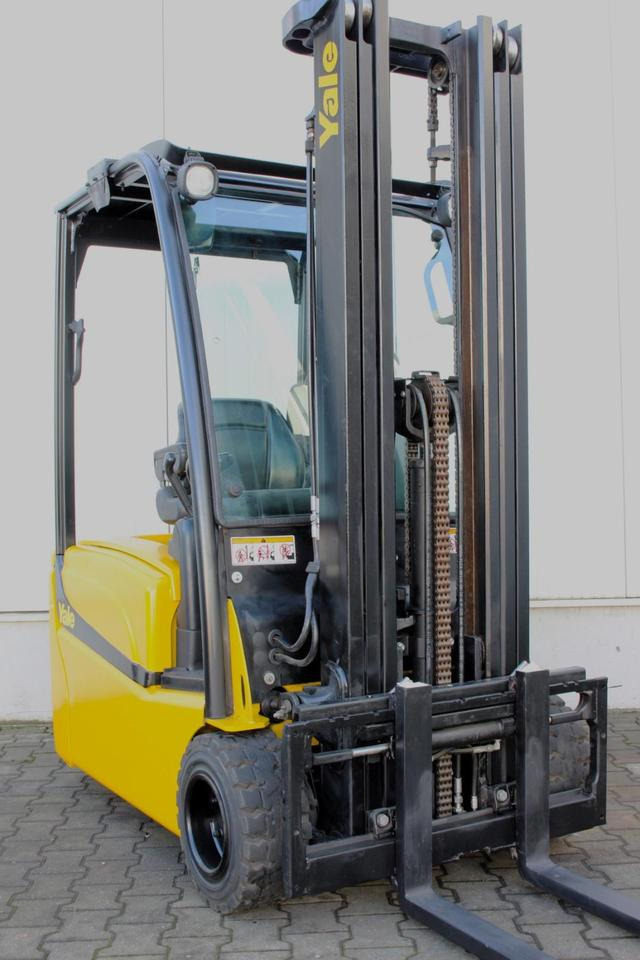 Electrostivuitor YALE ERP18VT Triplex 5,2m 1800kg: Foto 14