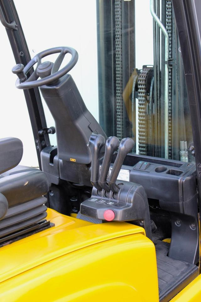 Electrostivuitor YALE ERP18VT Triplex 5,2m 1800kg: Foto 10