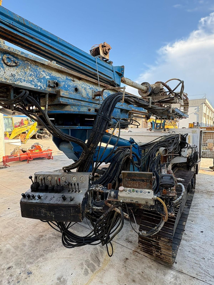 Soilmec SM 401 - Maşină de foraj: Foto 4 Soilmec SM 401 - Maşină de foraj: Foto 4