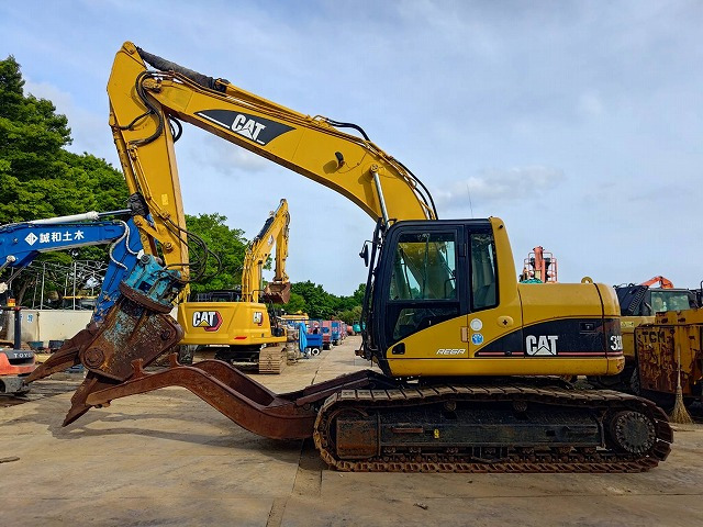 CAT 320CU - Excavator pe şenile: Foto 2 CAT 320CU - Excavator pe şenile: Foto 2