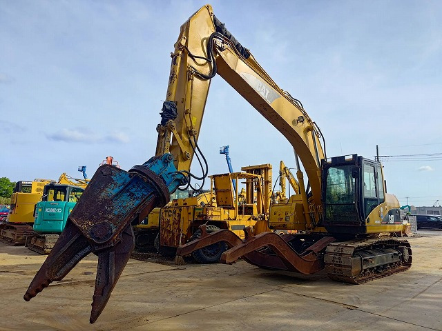 CAT 320CU - Excavator pe şenile: Foto 1 CAT 320CU - Excavator pe şenile: Foto 1