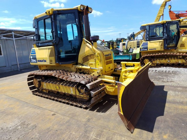 KOMATSU D31PX-22 - Buldozer: Foto 5 KOMATSU D31PX-22 - Buldozer: Foto 5