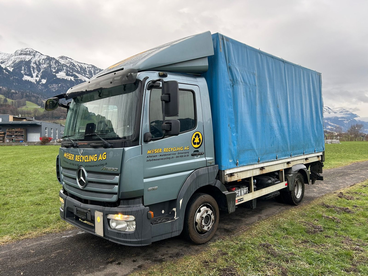 MERCEDES-BENZ Atego 818 - Camion cu prelată: Foto 1 MERCEDES-BENZ Atego 818 - Camion cu prelată: Foto 1