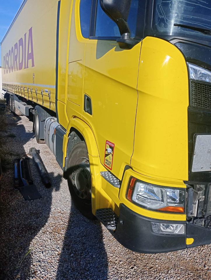 SCANIA R460 SUPER, Location: Villareal, Spain - Cap tractor: Foto 2 SCANIA R460 SUPER, Location: Villareal, Spain - Cap tractor: Foto 2