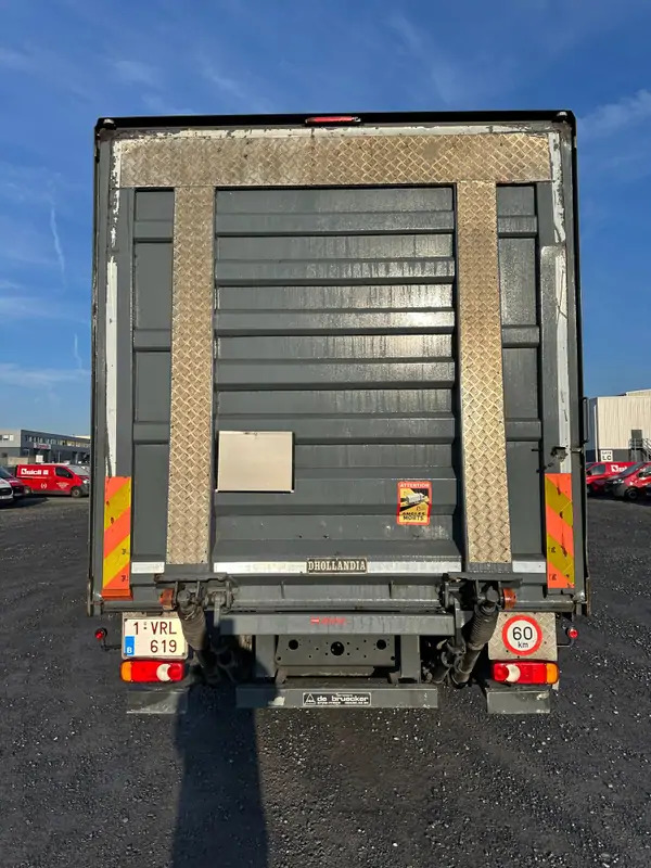 Iveco ML120E280 *Hayon 2000 kg*280 CV*caisse 7m8 - Camion furgon: Foto 4 Iveco ML120E280 *Hayon 2000 kg*280 CV*caisse 7m8 - Camion furgon: Foto 4