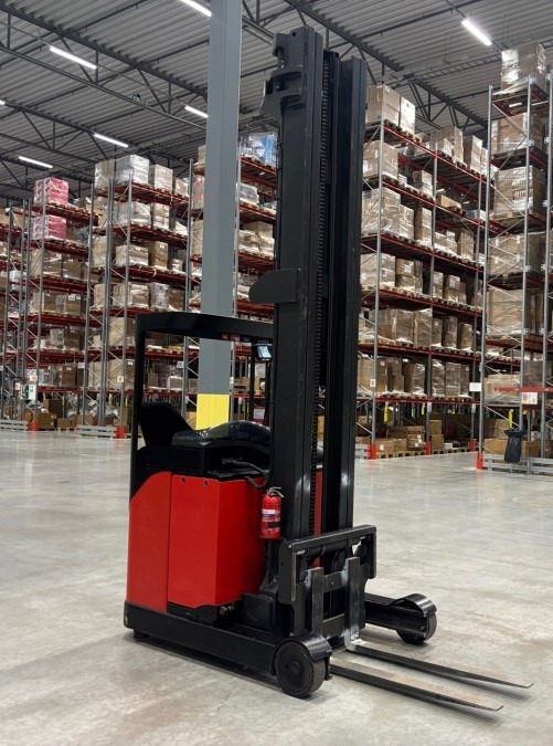 LINDE - Stivuitor cu catarg retractabil: Foto 4 LINDE - Stivuitor cu catarg retractabil: Foto 4