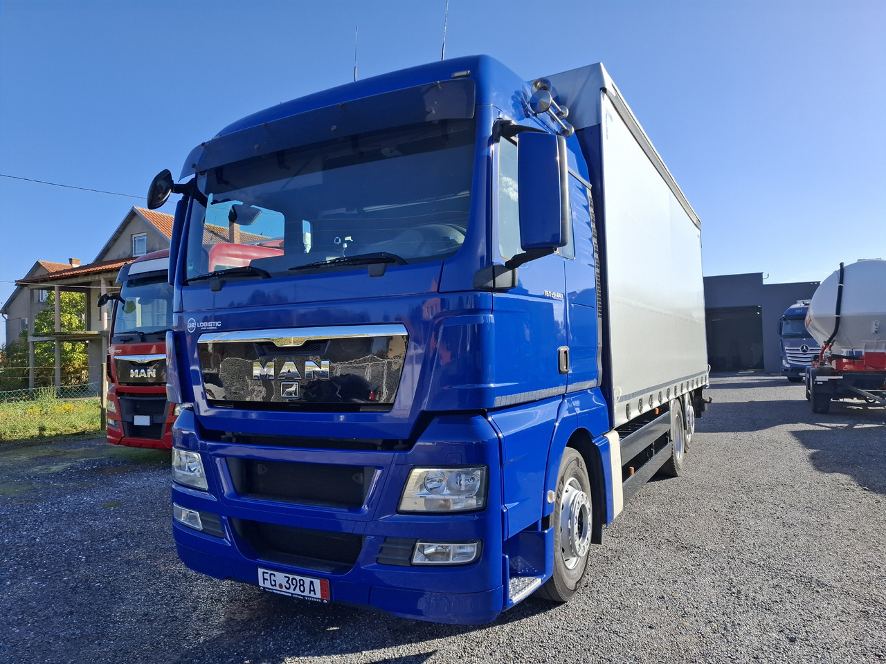 MAN TGX 26.440 E5 - Camion cu prelată: Foto 4 MAN TGX 26.440 E5 - Camion cu prelată: Foto 4