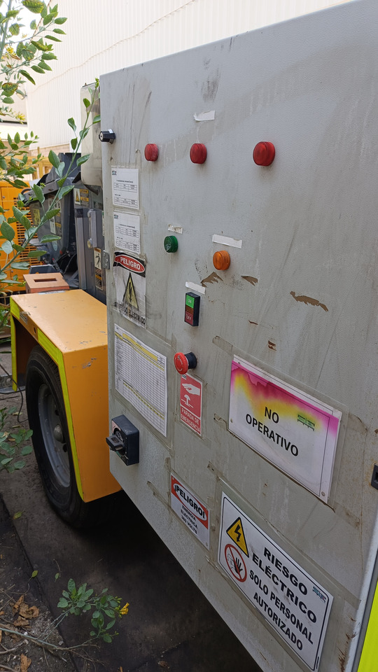 PUTZMEISTER TK40 - Autopompă de beton: Foto 4 PUTZMEISTER TK40 - Autopompă de beton: Foto 4