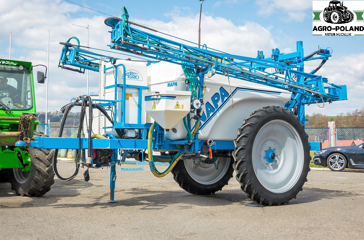 AGRIO NAPA 3000 - GPS - 2007 ROK - 18 M - Maşină de erbicidat tractata: Foto 4 AGRIO NAPA 3000 - GPS - 2007 ROK - 18 M - Maşină de erbicidat tractata: Foto 4