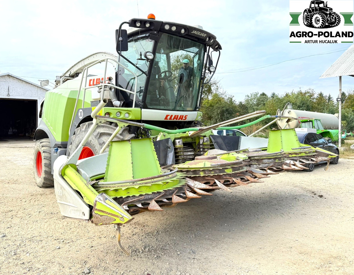 CLAAS JAGUAR 940 - 2014 ROK - 4X4 + ORBIS 600 + PU 300 - Combină de Recoltat Furaj: Foto 2 CLAAS JAGUAR 940 - 2014 ROK - 4X4 + ORBIS 600 + PU 300 - Combină de Recoltat Furaj: Foto 2