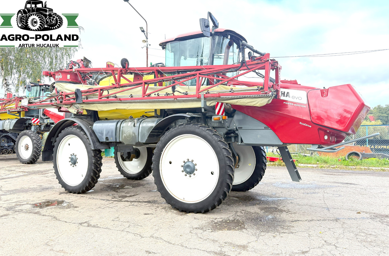 HARDI ALPHA 4100 EVO - 2015 ROK - 1266 h - GPS-AUTOPILOT - 40 km/h - H-130 CM - Mașină de erbicidat autopropulsata: Foto 2 HARDI ALPHA 4100 EVO - 2015 ROK - 1266 h - GPS-AUTOPILOT - 40 km/h - H-130 CM - Mașină de erbicidat autopropulsata: Foto 2