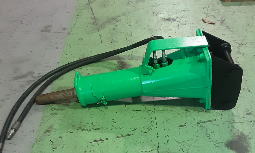 MONTABERT BRP70 - Ciocan hidraulic: Foto 1 MONTABERT BRP70 - Ciocan hidraulic: Foto 1