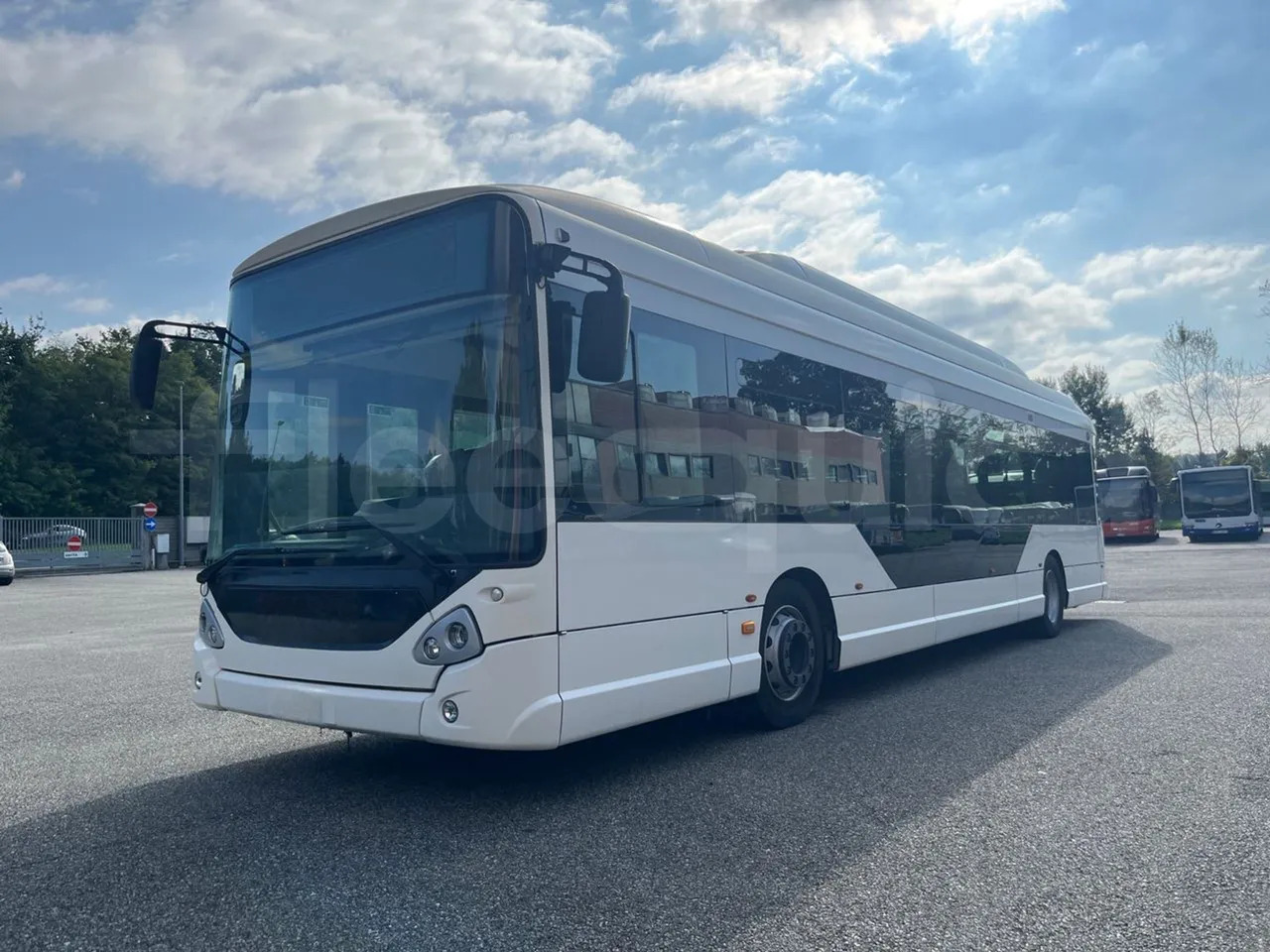 Heuliez GX 337 ELEC - Autobuz urban, Autobuz electric: Foto 4 Heuliez GX 337 ELEC - Autobuz urban, Autobuz electric: Foto 4