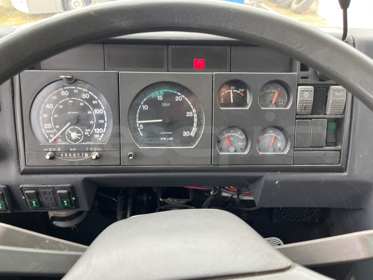 Irisbus 397E.12 - Autobuz interurban: Foto 3 Irisbus 397E.12 - Autobuz interurban: Foto 3