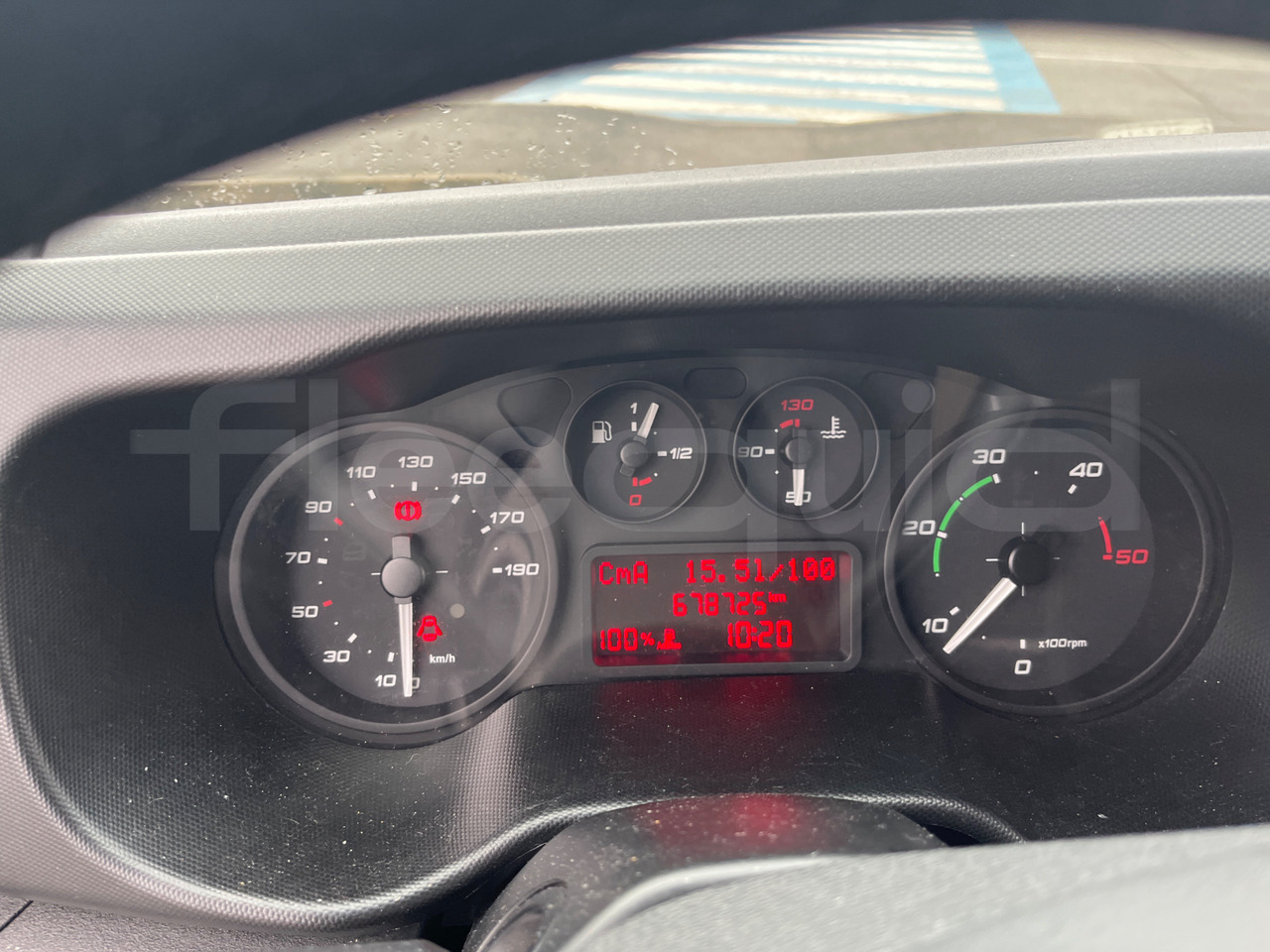 Iveco Daily - Microbuz, Transport persoane: Foto 3 Iveco Daily - Microbuz, Transport persoane: Foto 3