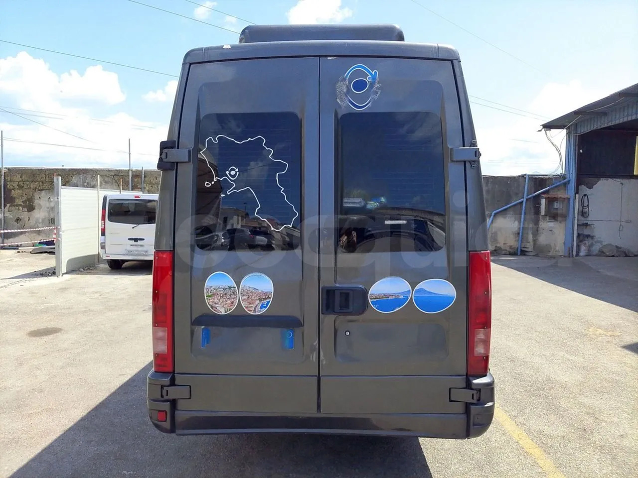 Iveco Daily - Microbuz, Transport persoane: Foto 5 Iveco Daily - Microbuz, Transport persoane: Foto 5