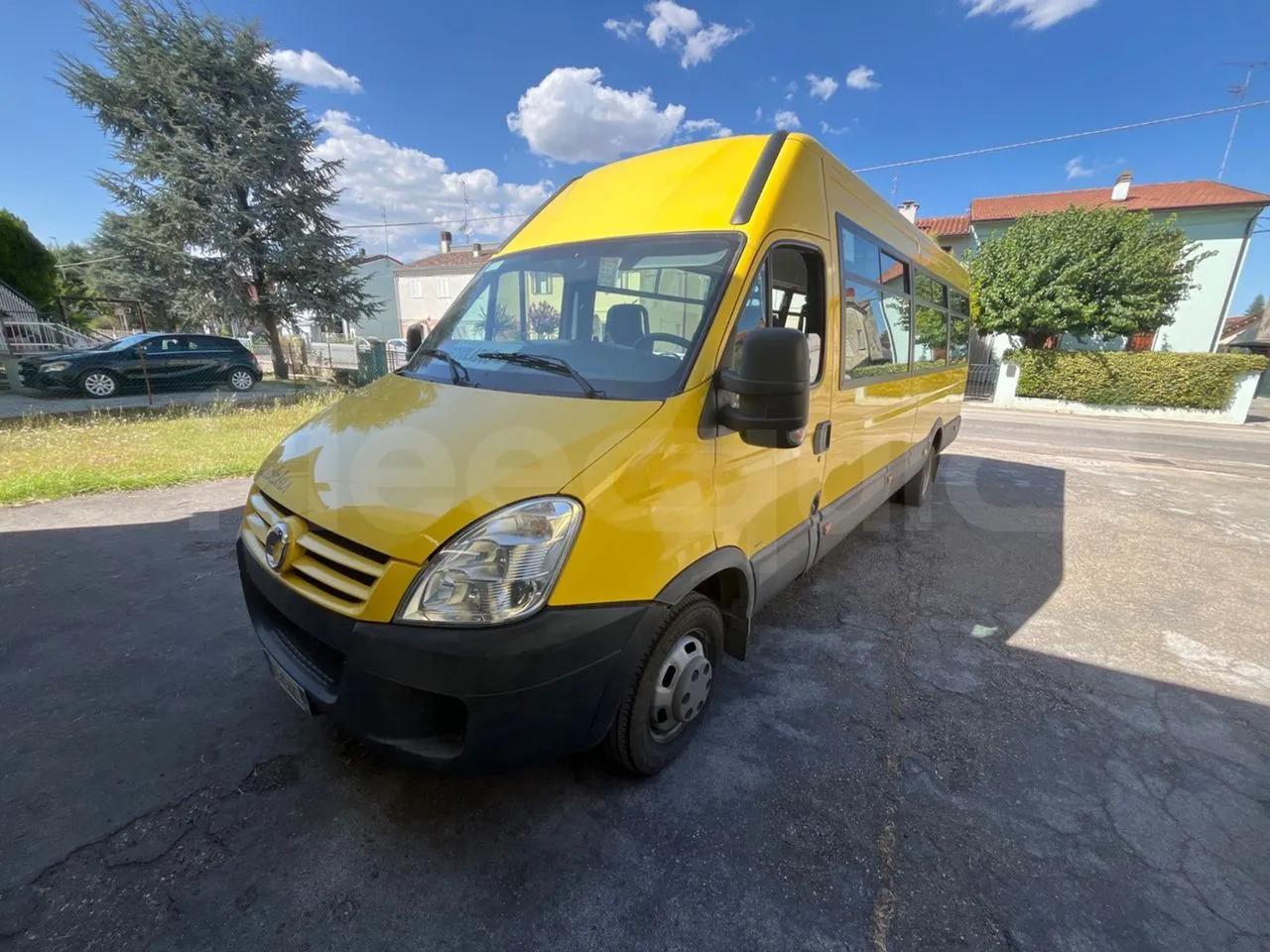 Iveco Daily - Autobuz școlar: Foto 4 Iveco Daily - Autobuz școlar: Foto 4