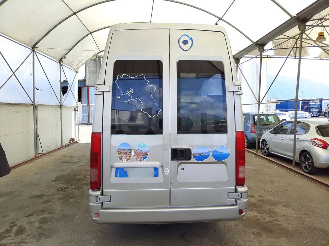 Iveco Daily - Microbuz, Transport persoane: Foto 5 Iveco Daily - Microbuz, Transport persoane: Foto 5