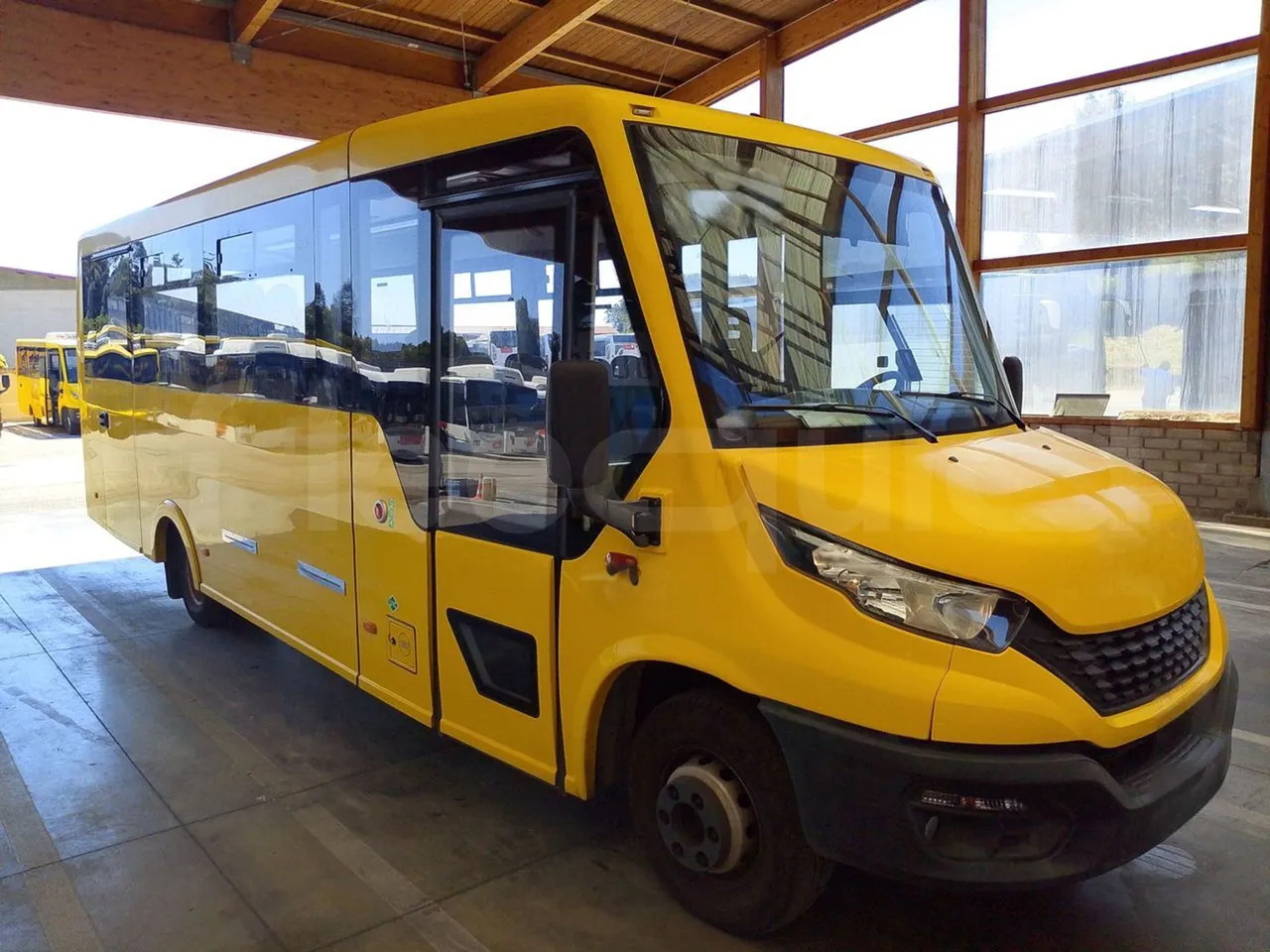 Iveco Indcar - Autobuz școlar: Foto 1 Iveco Indcar - Autobuz școlar: Foto 1