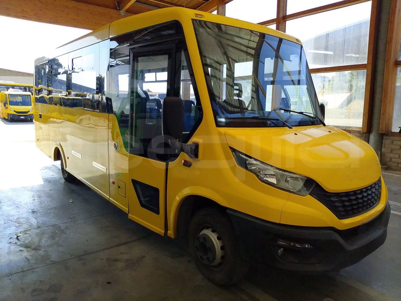 Iveco Indcar - Autobuz școlar: Foto 1 Iveco Indcar - Autobuz școlar: Foto 1